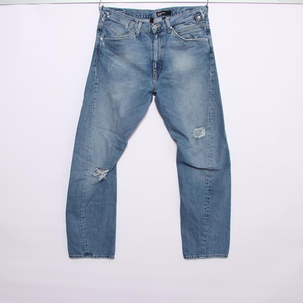 Levi's engineered uomo store