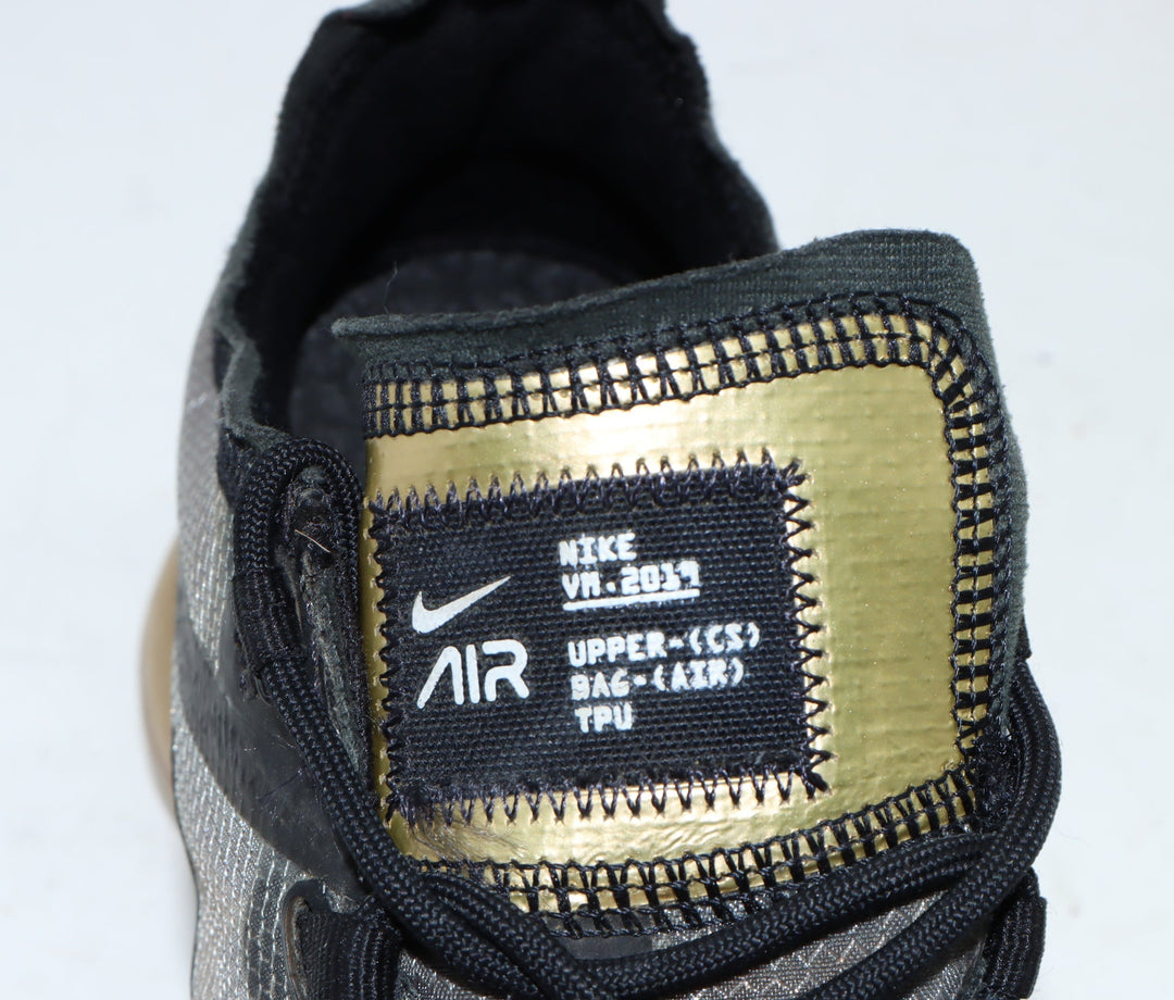 Nike Vapormax Sneakers Nero e Oro Unisex