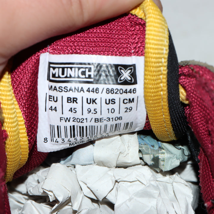 Munich Sneakers Nere e Grigie EU 44 Uomo