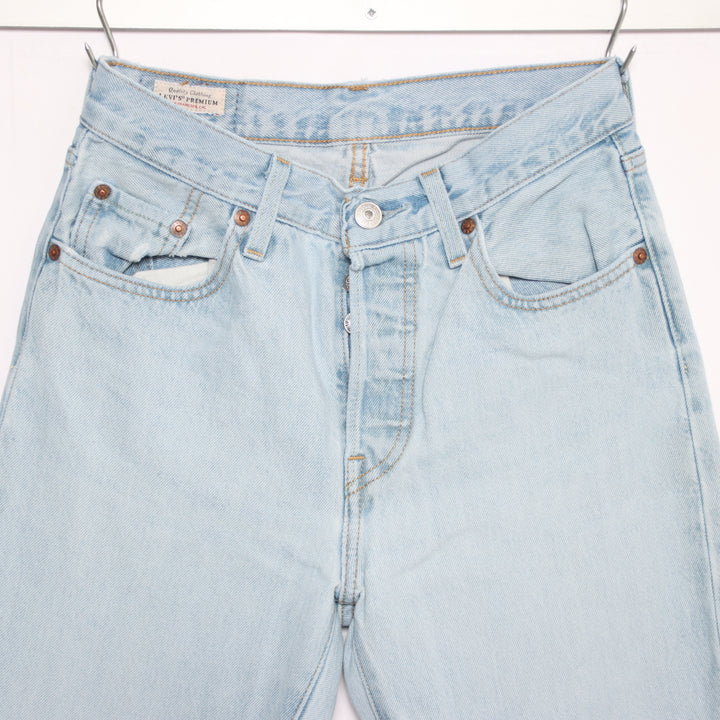 Levi's 501 regular fit W25 L28 jeans in denim da donna