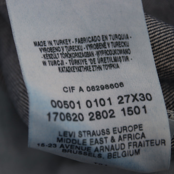 Levi's 501 regular fit W27 L30 jeans in denim da donna