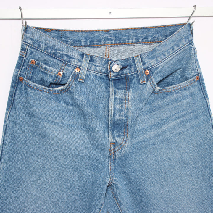 Levi's 501 regular fit W28 L26 jeans in denim da donna