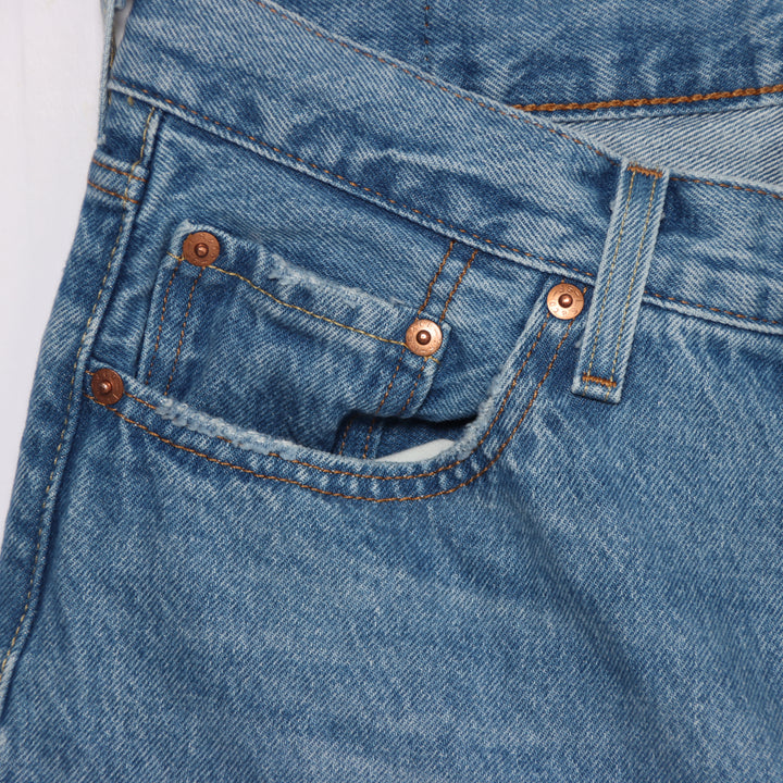 Levi's 501 regular fit W28 L26 jeans in denim da donna