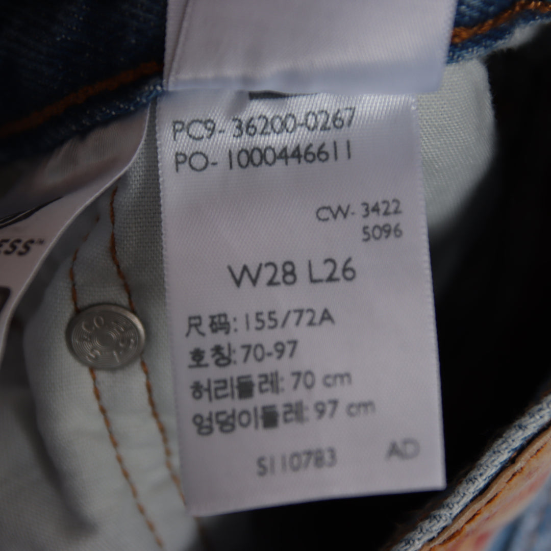 Levi's 501 regular fit W28 L26 jeans in denim da donna