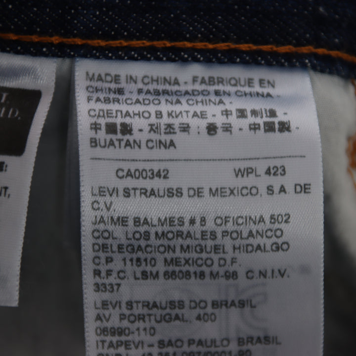 Levi's 501 regular fit W28 L32 jeans in denim da donna