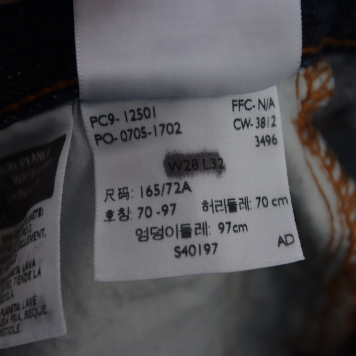 Levi's 501 regular fit W28 L32 jeans in denim da donna