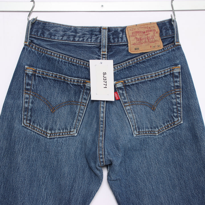 Levi's 501 regular fit W28 L34 jeans vintage in denim da donna