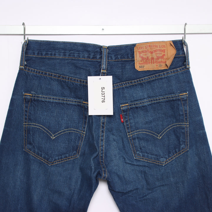 Levi's 501 regular fit W29 L32 jeans in denim da donna