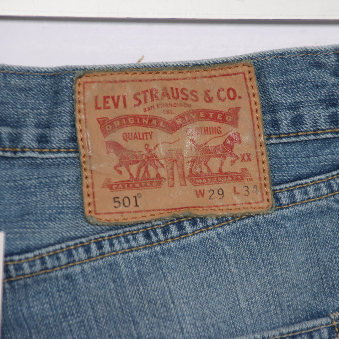 Levi's 501 regular fit W29 L34 jeans in denim da donna