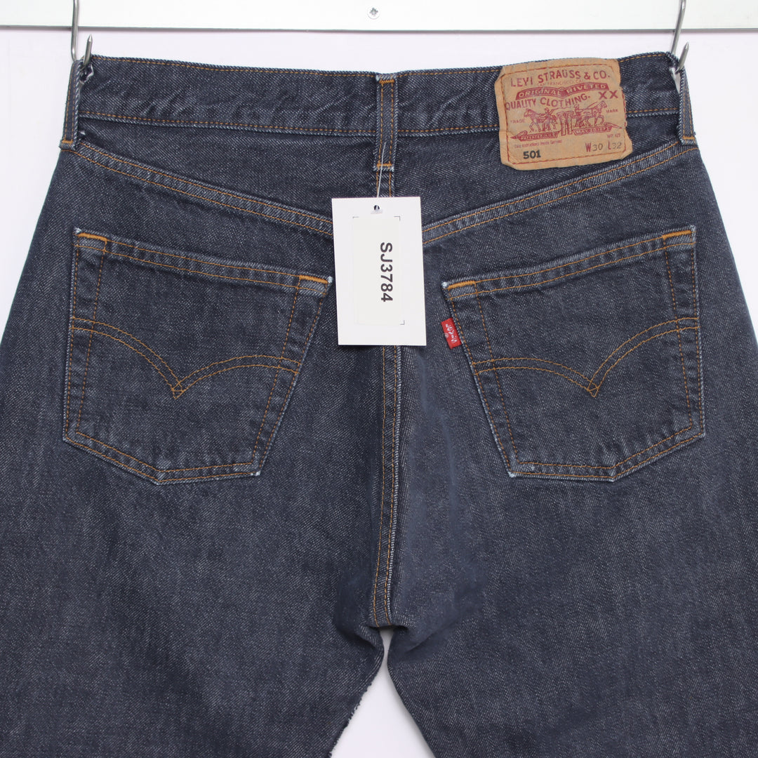 Levi's 501 regular fit W30 L32 jeans vintage in denim unisex