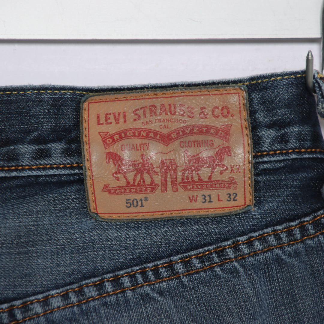 Levi's 501 regular fit W31 L32 jeans in denim unisex