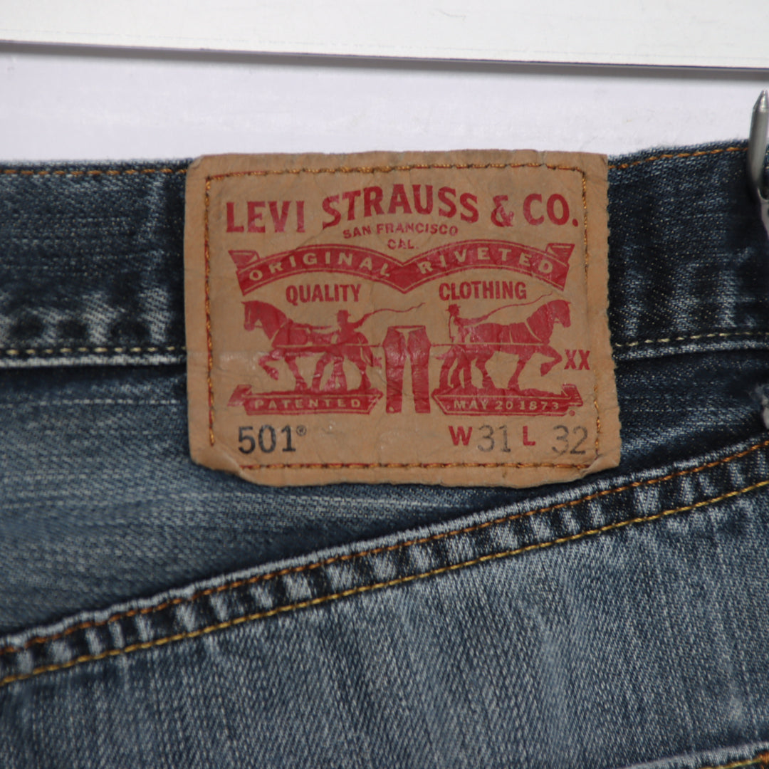 Levi's 501 regular fit W31 L32 jeans vintage in denim unisex