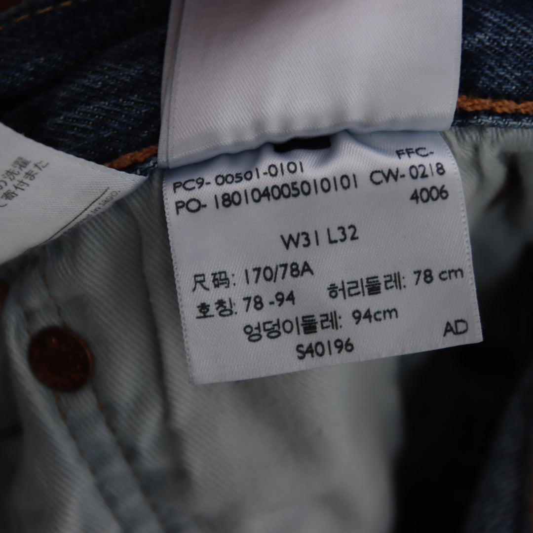 Levi's 501 regular fit W31 L32 jeans vintage in denim unisex
