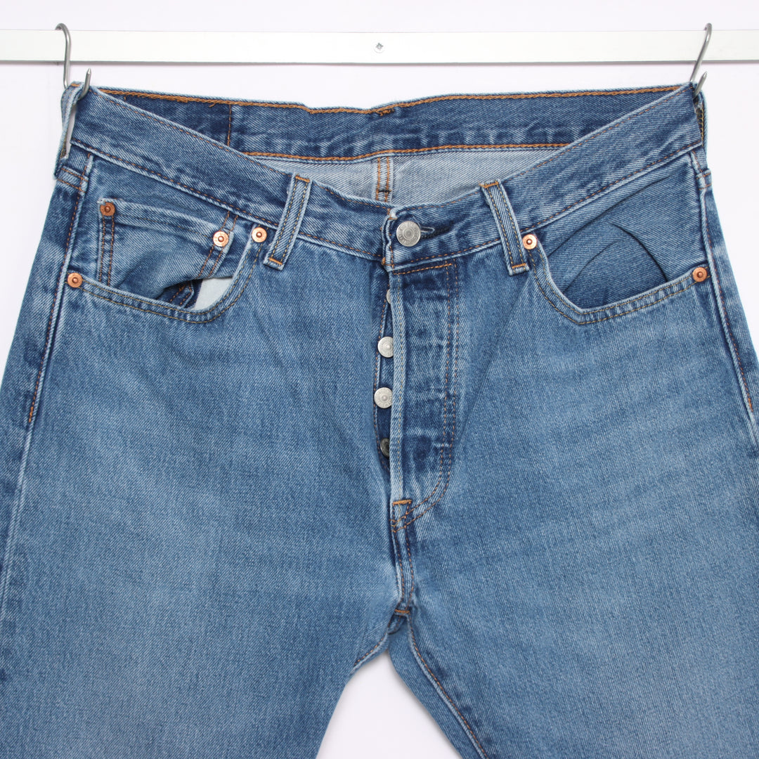 Levi's 501 regular fit W32 L30 jeans in denim unisex