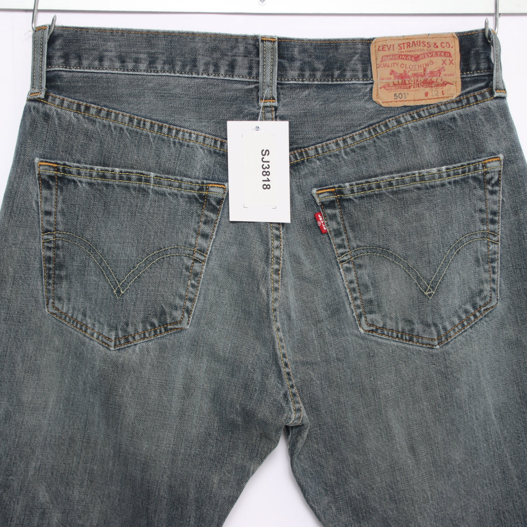 Levi's 501 regular fit W32 L32 jeans vintage in denim unisex