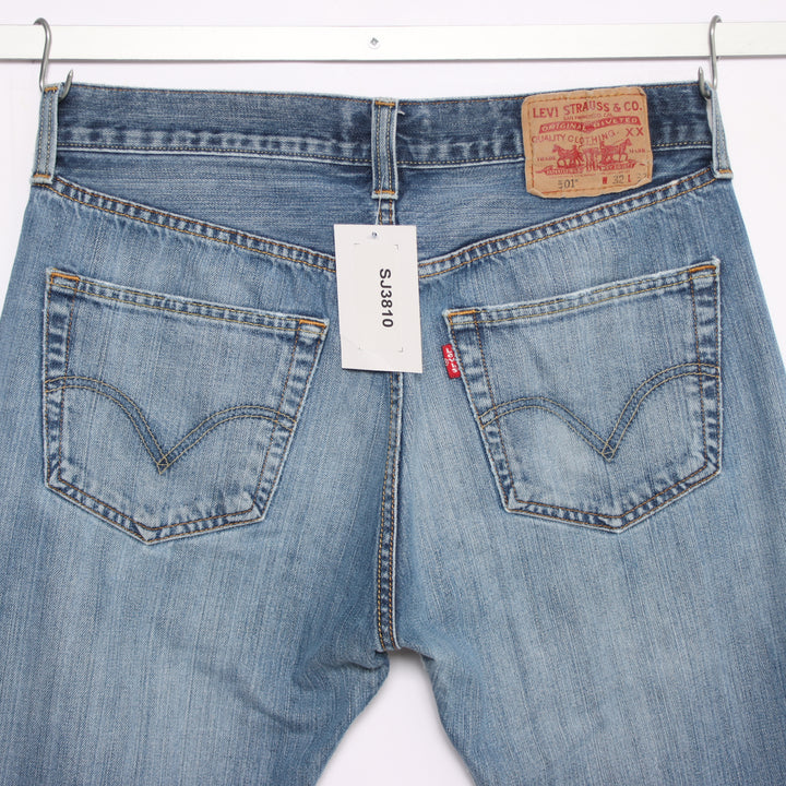 Levi's 501 regular fit W32 L32 jeans vintage in denim unisex