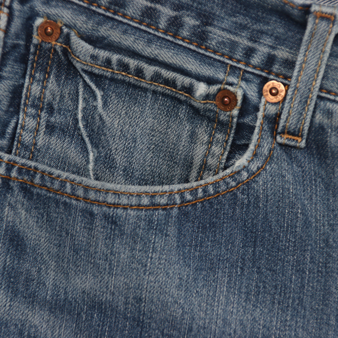 Levi's 501 regular fit W32 L32 jeans vintage in denim unisex