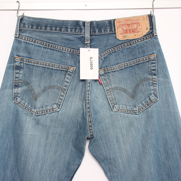 Levi's 501 regular fit W32 L32 jeans vintage in denim unisex