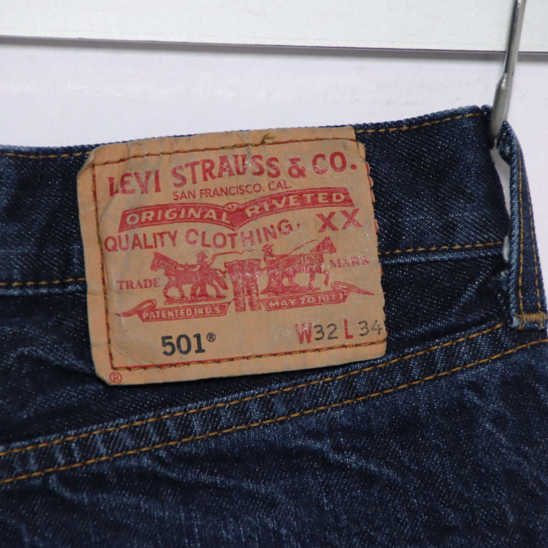 Levi's 501 regular fit W32 L34 jeans vintage in denim unisex