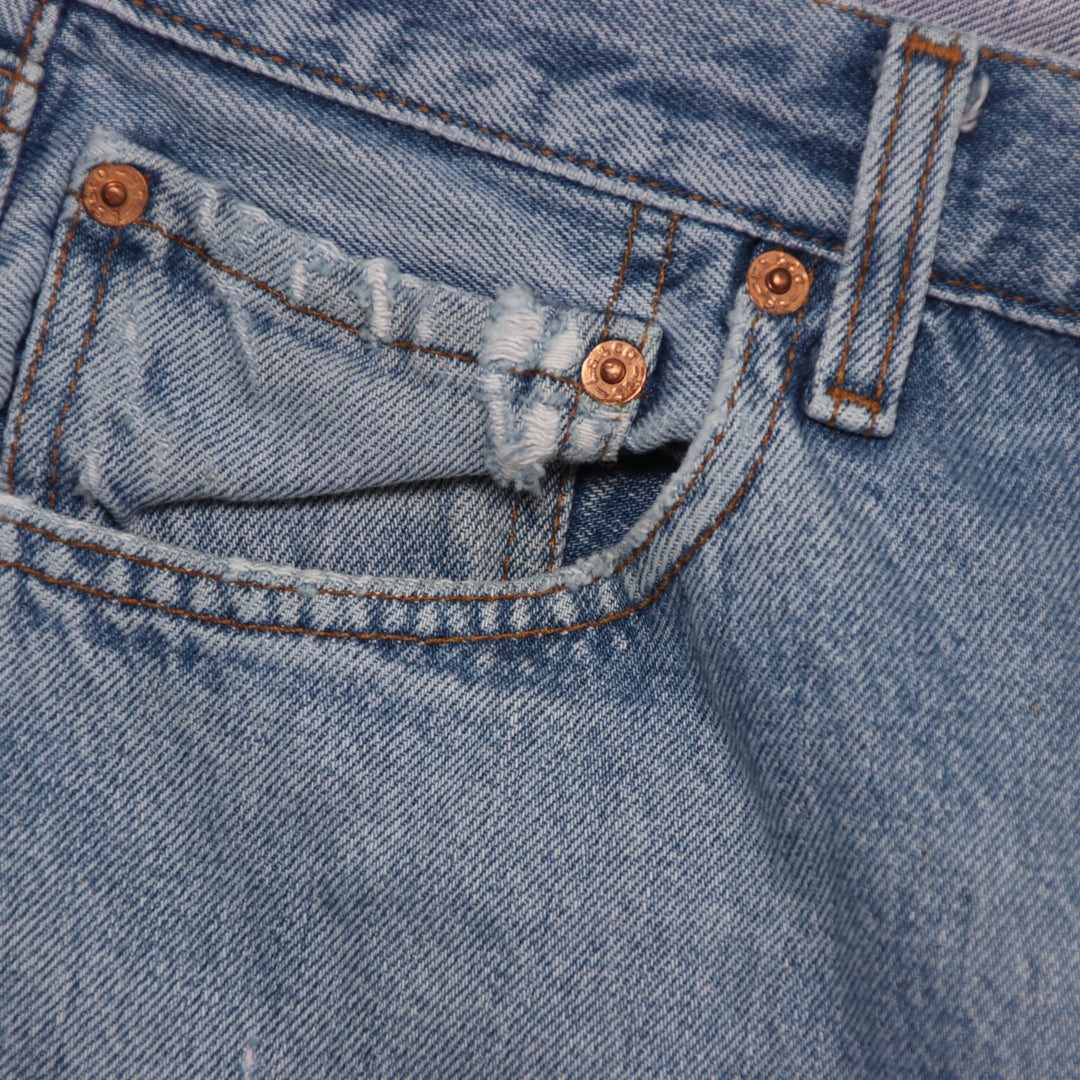 Levi's 501 regular fit W33 L30 jeans vintage in denim unisex