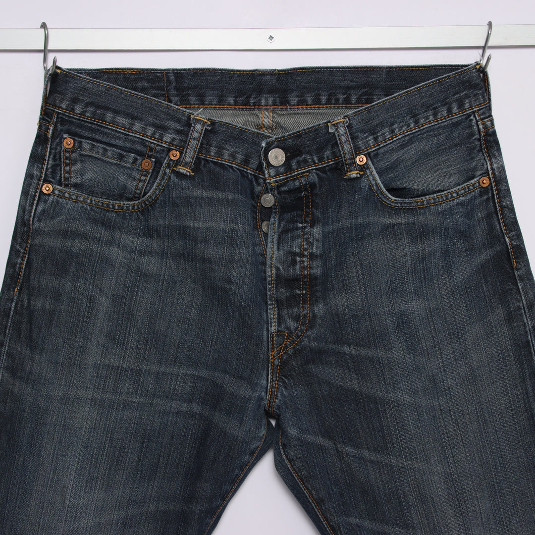Levi's 501 regular fit W33 L32 jeans in denim unisex