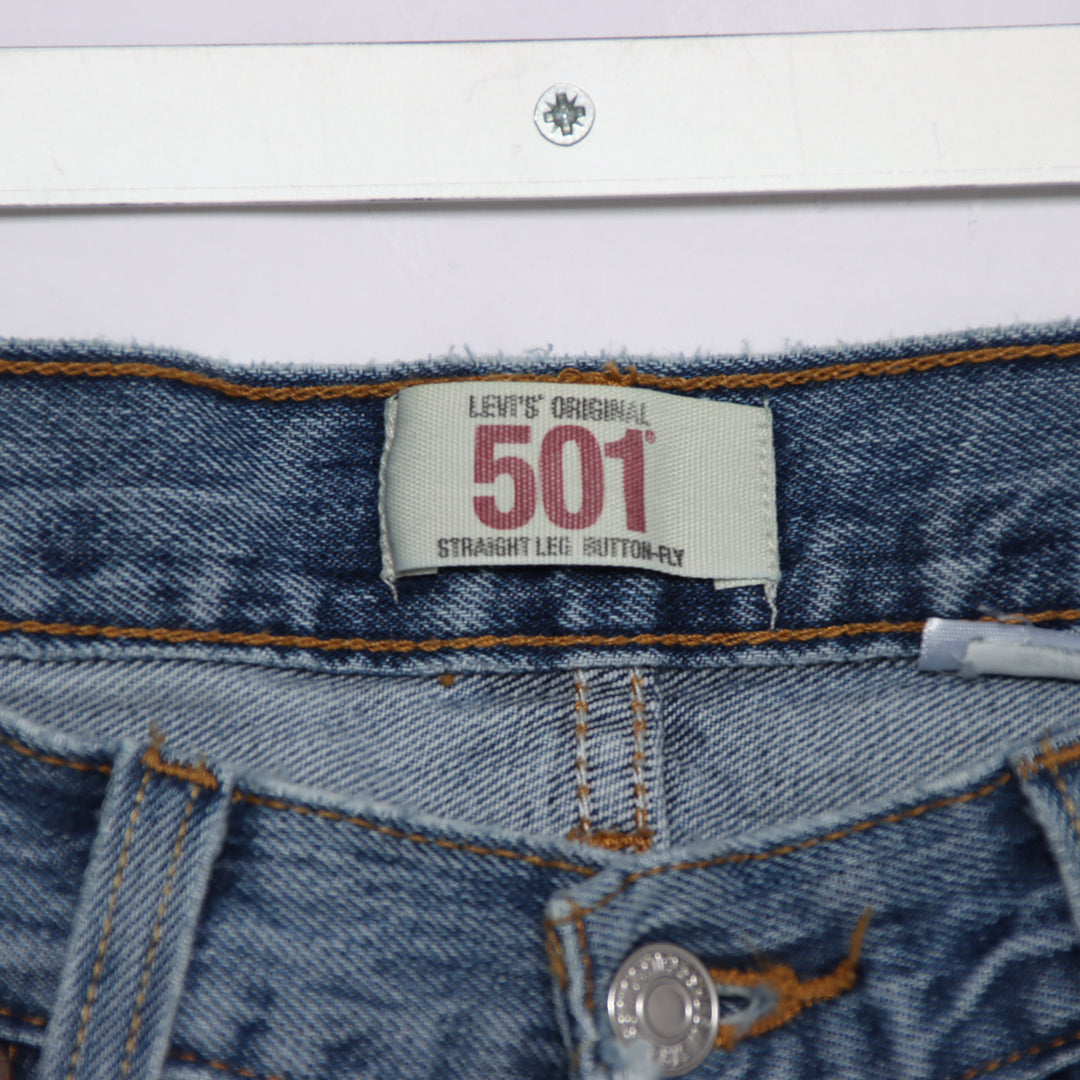Levi's 501 regular fit W33 L32 jeans vintage in denim unisex