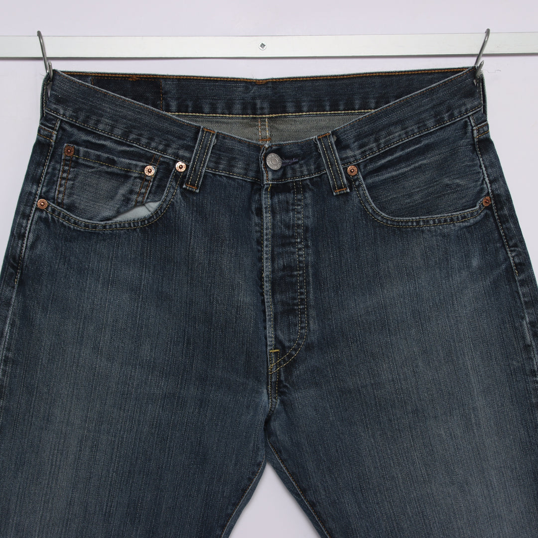 Levi's 501 regular fit W33 L34 jeans vintage in denim unisex
