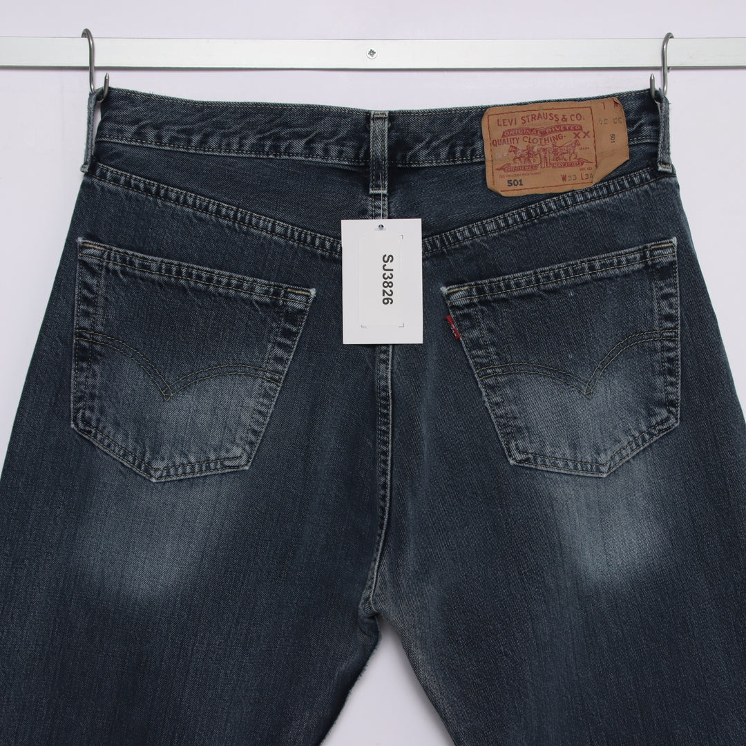 Levi's 501 regular fit W33 L34 jeans vintage in denim unisex
