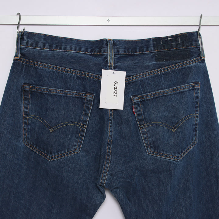 Levi's 501 regular fit W33 jeans in denim unisex