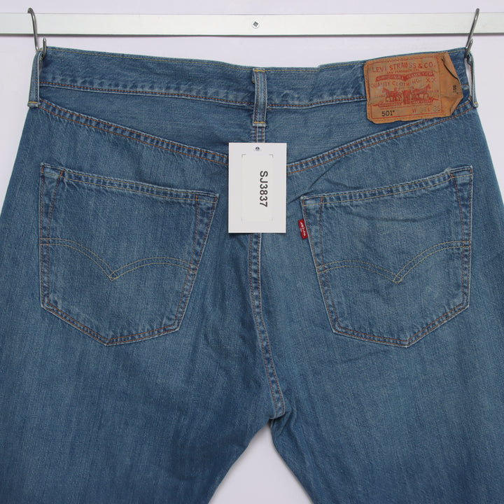 Levi's 501 regular fit W34 L36 jeans in denim da uomo