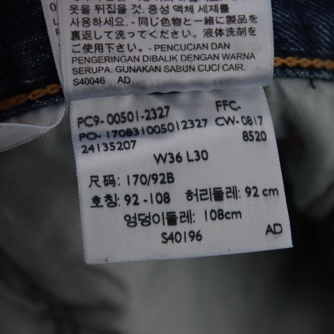 Levi's 501 regular fit W36 L30 jeans in denim da uomo