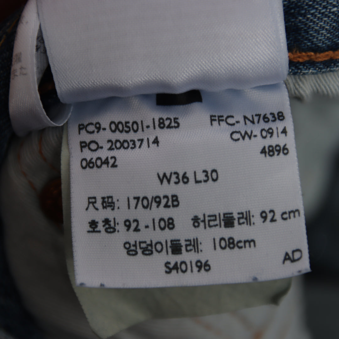 Levi's 501 regular fit W36 L30 jeans in denim da uomo