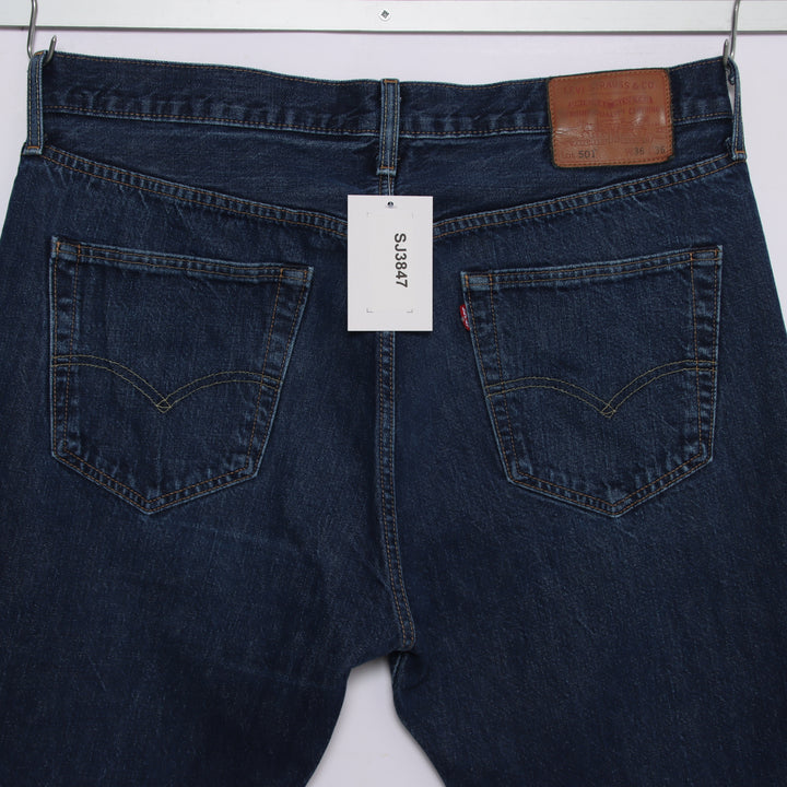 Levi's 501 regular fit W36 L36 jeans in denim da uomo