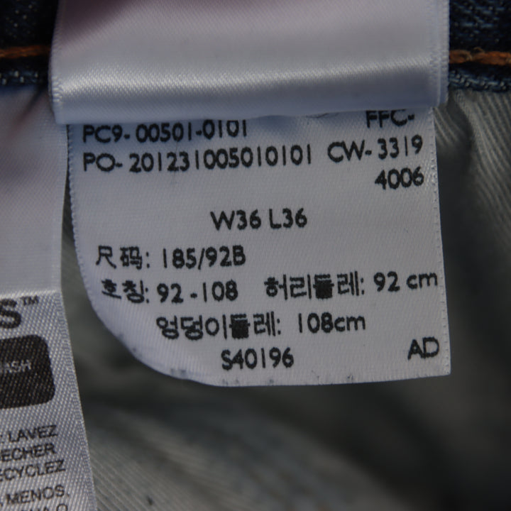 Levi's 501 regular fit W36 L36 jeans in denim da uomo