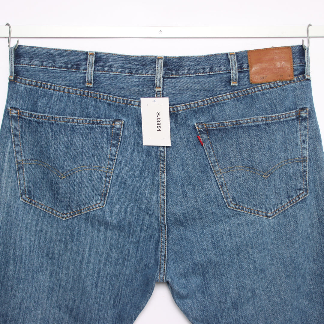 Levi's 501 regular fit W42 L34 jeans in denim da uomo