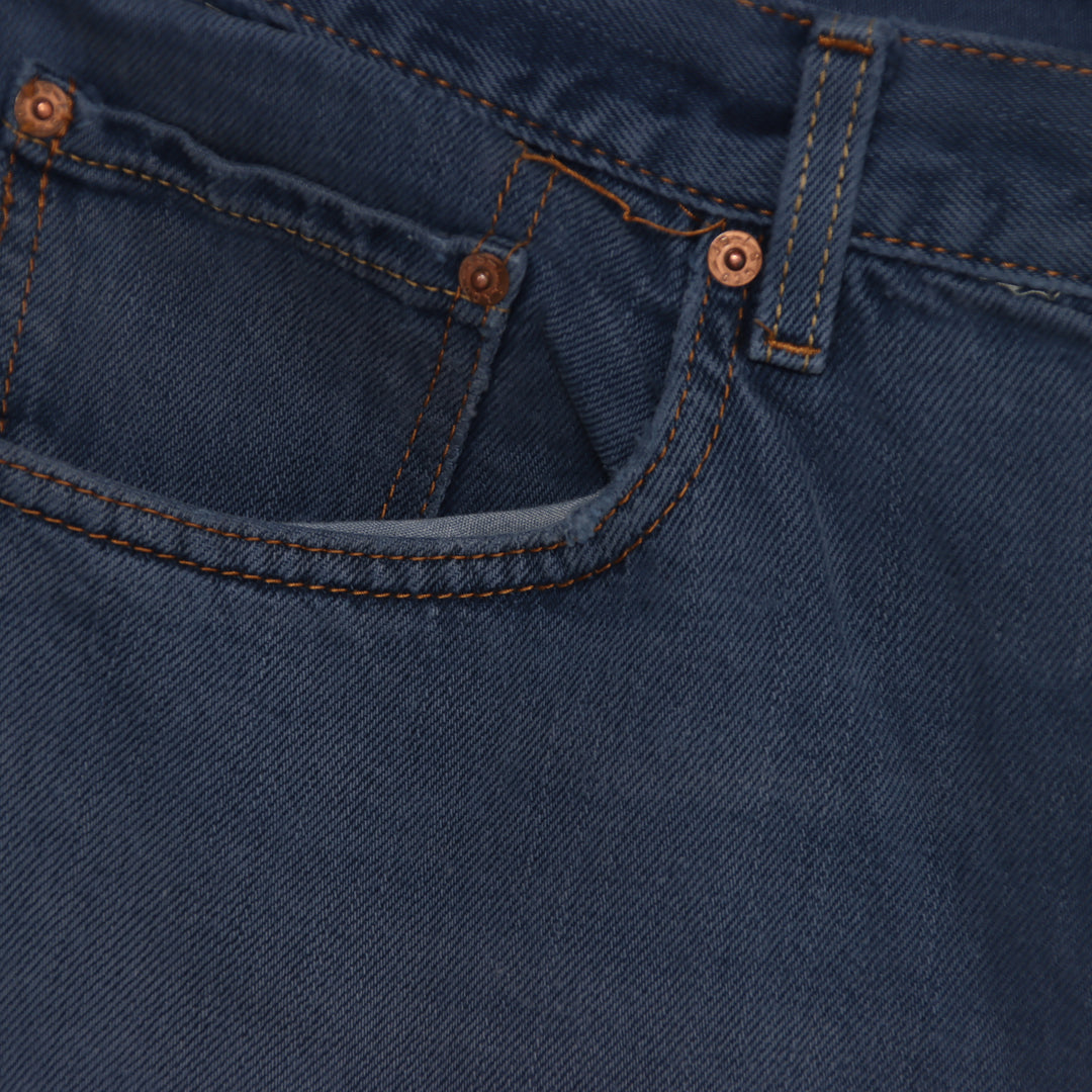 Levi's 550 relaxed fit W38 L30 jeans in denim blu da uomo