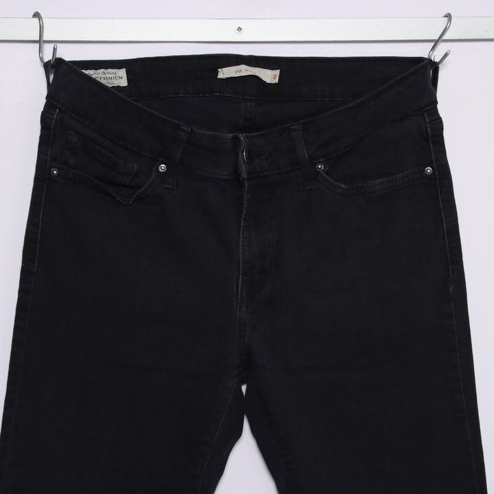 Levi's 711 skinny W28 L32 jeans in denim blu da donna