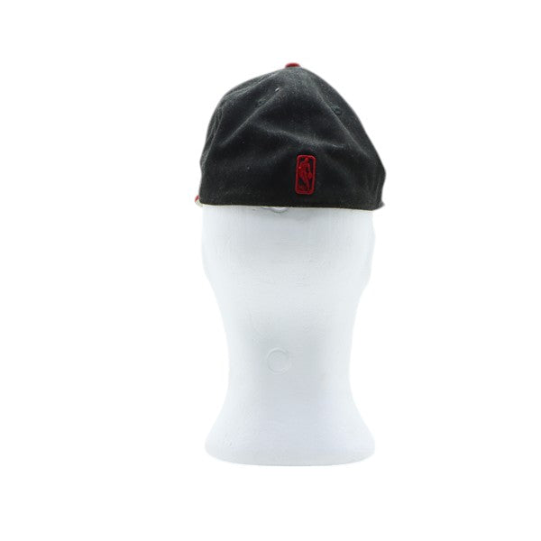New Era Chicago Bulls cappello nero e rosso unisex
