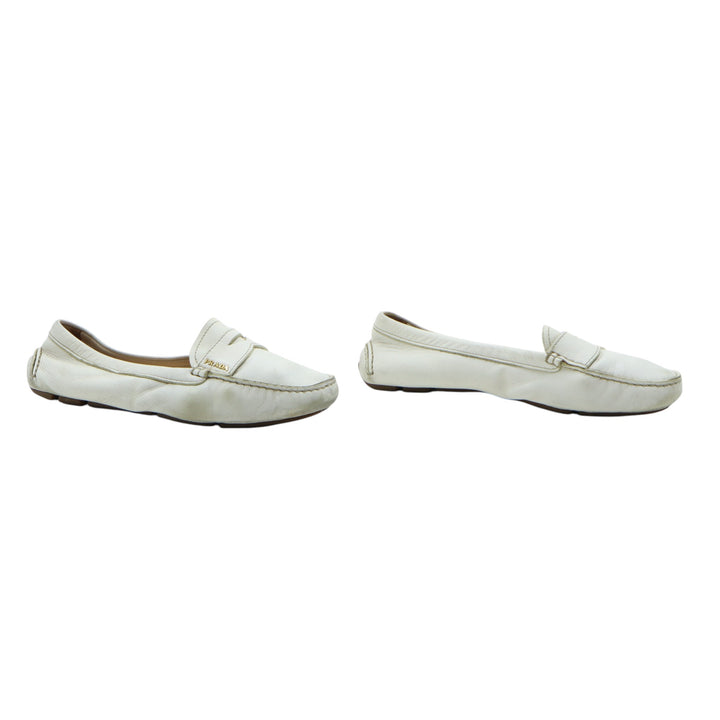 Prada Mocassino in Pelle Beige EU 39 Donna