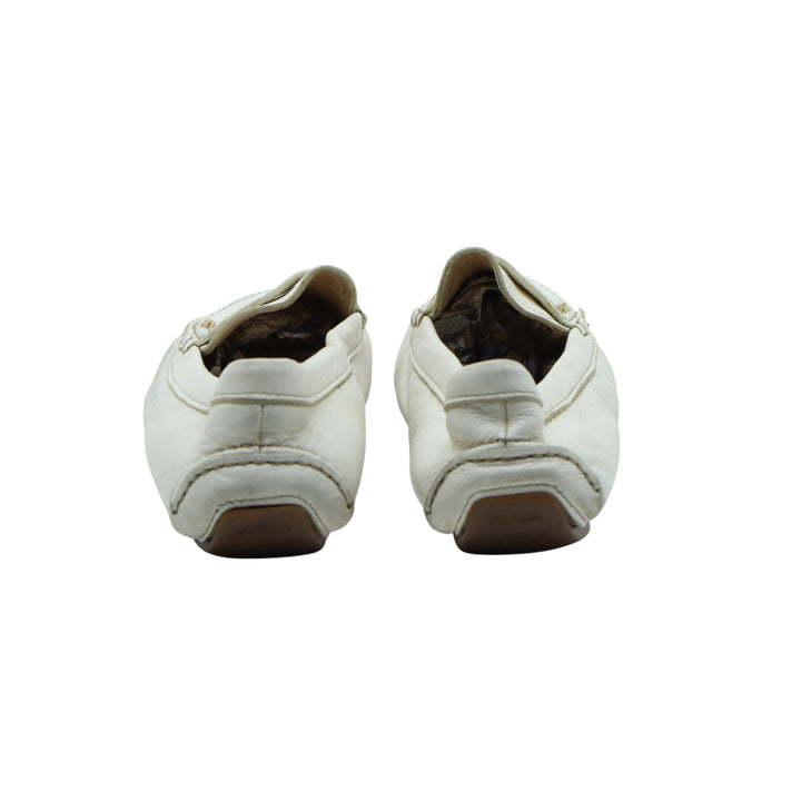 Prada Mocassino in Pelle Beige EU 39 Donna