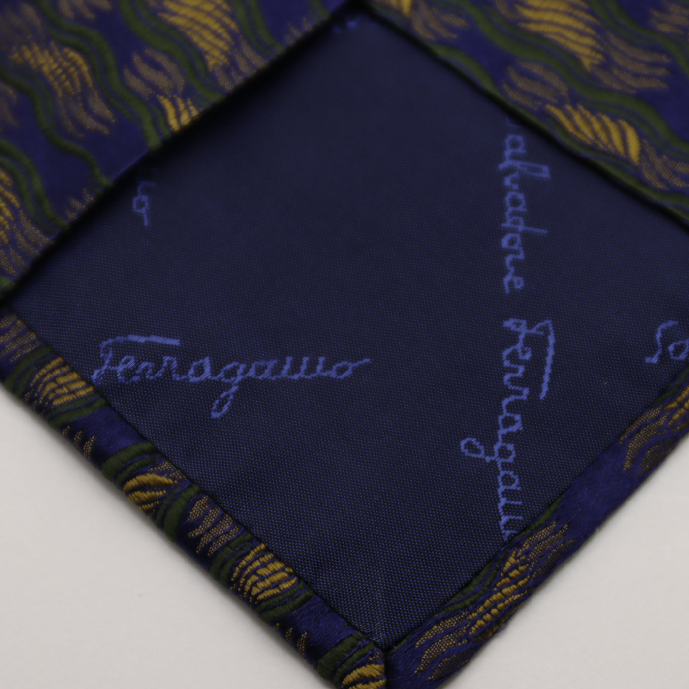 Salvatore Ferragamo Cravatta Uomo Vintage Blu e Verde 100% Seta