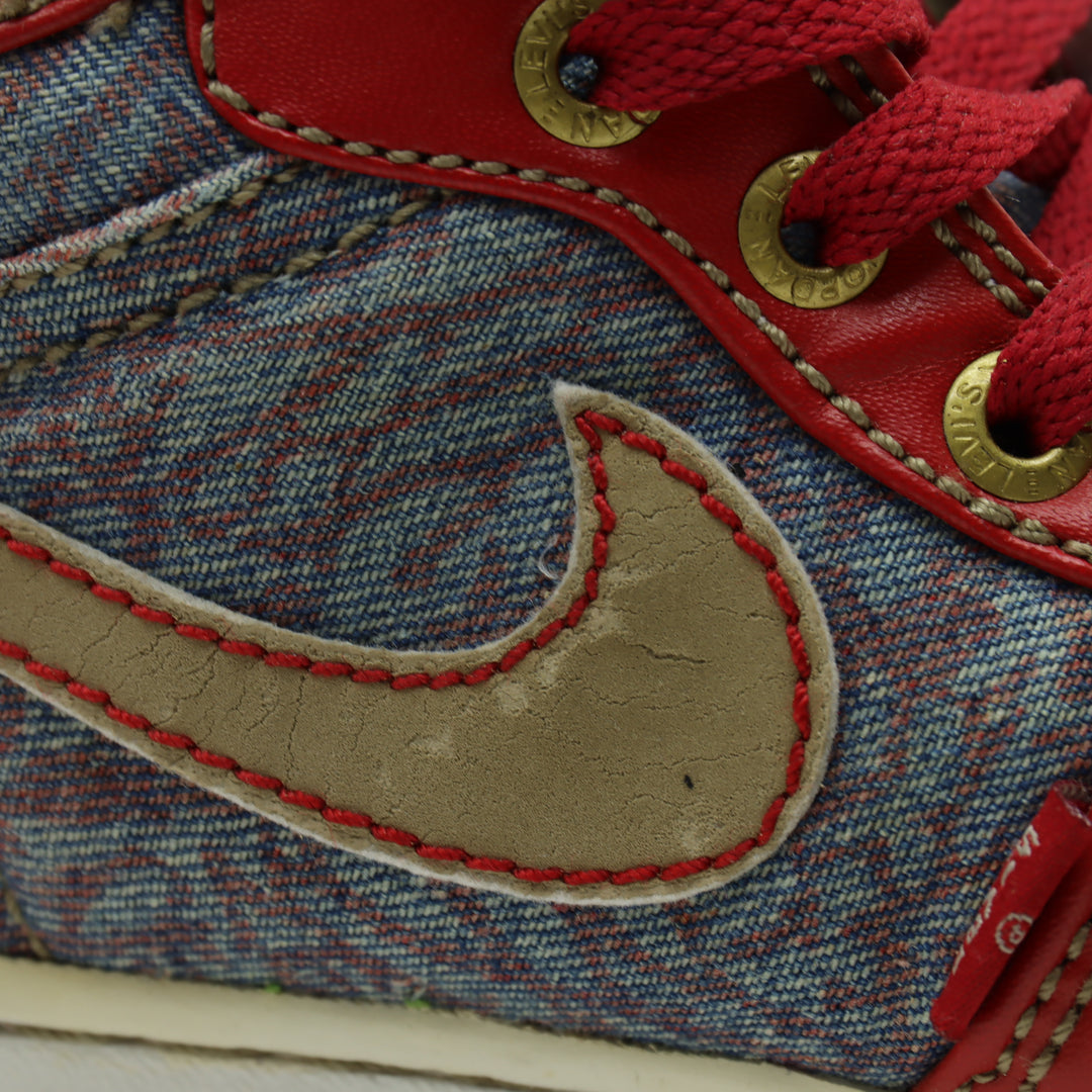 Jordan 1 Retro Levi's Scarpe Denim e Rosso Eu 43 Uomo