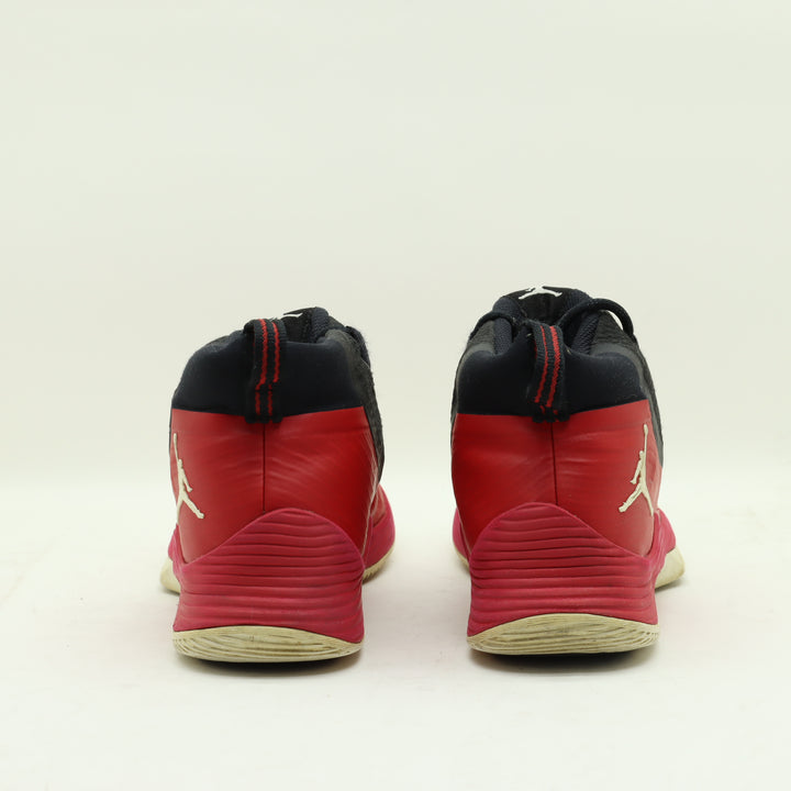 Jordan Ultra Fly 2 Scarpe Nere e Rosse Eu 41 Uomo