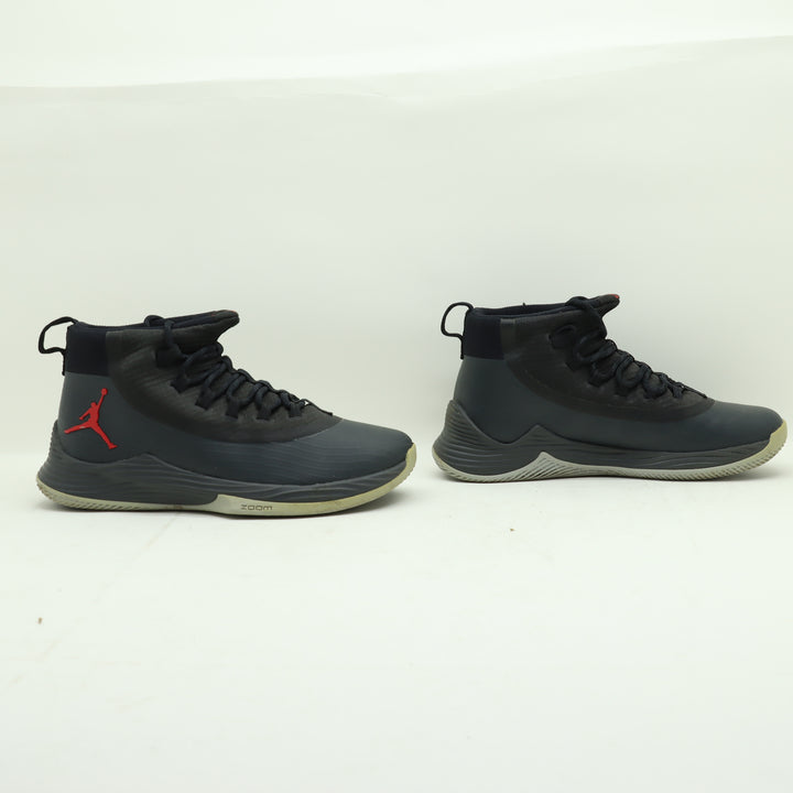 Jordan Ultra Fly 2 Scarpe Nere e Grigie Eu 43 Uomo