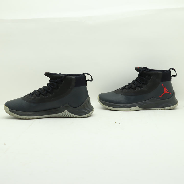 Jordan Ultra Fly 2 Scarpe Nere e Grigie Eu 43 Uomo