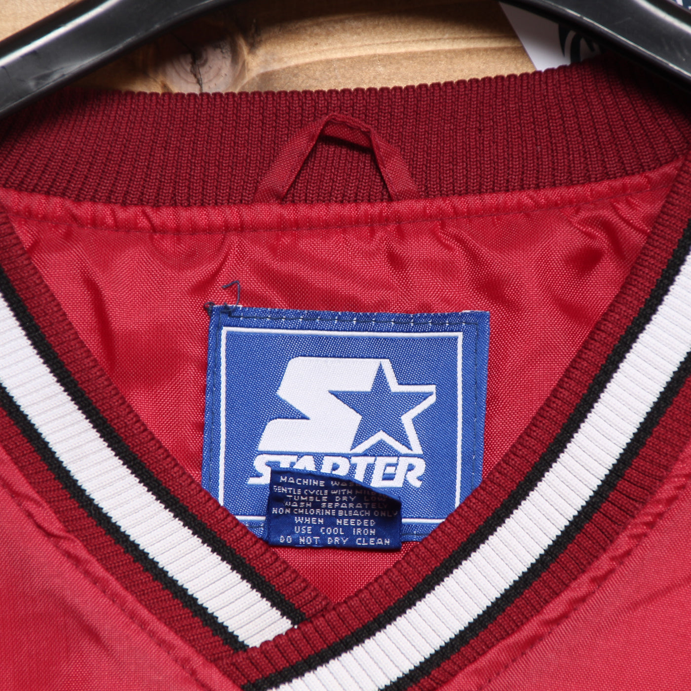 Starter Giacca a Vento Basketball Arkansas Razurbacks Vintage Bordeaux Taglia XL Uomo Made in Korea