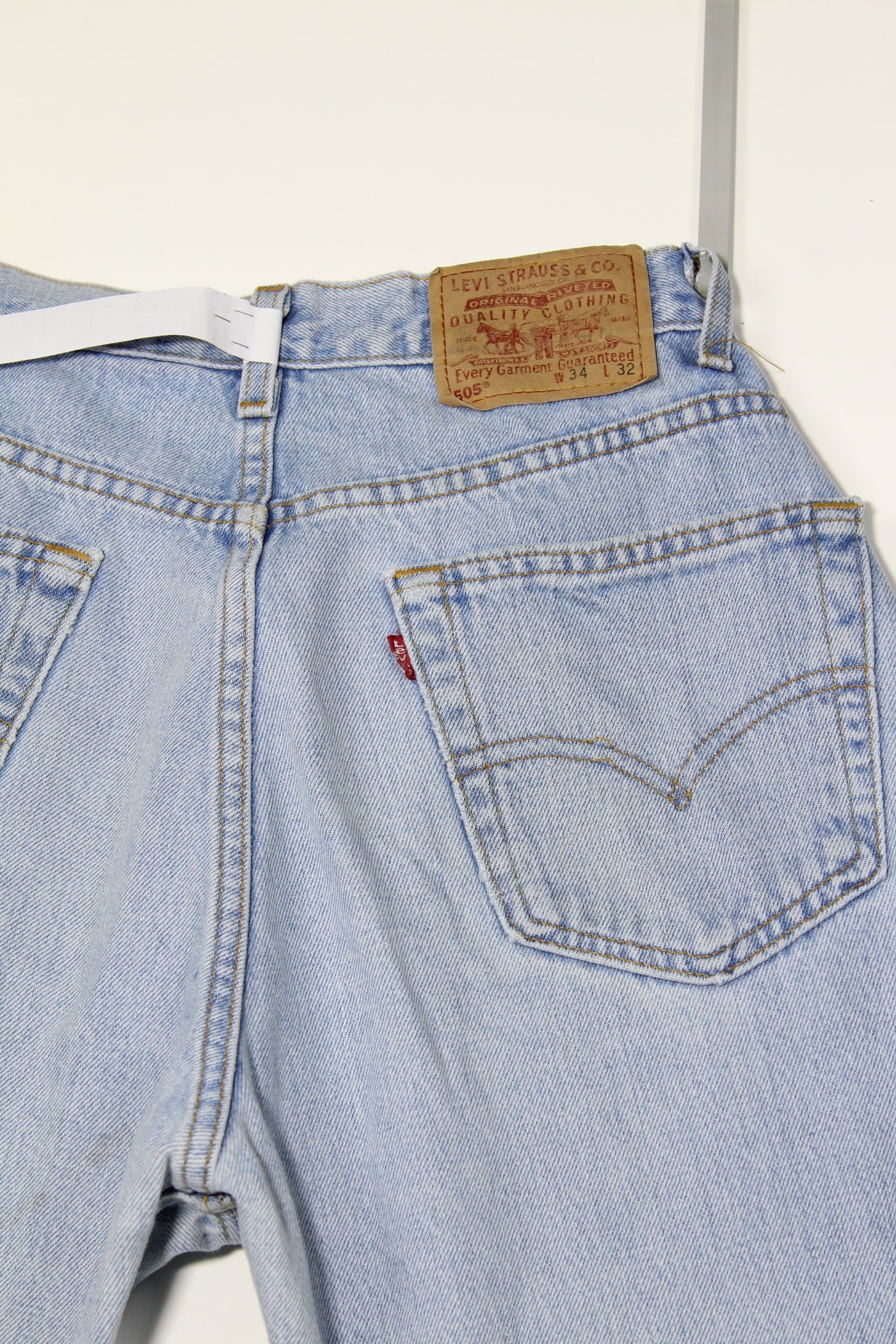 Levi's 505 Relaxed Fit Denim Made In USA W34 L32 Vintage