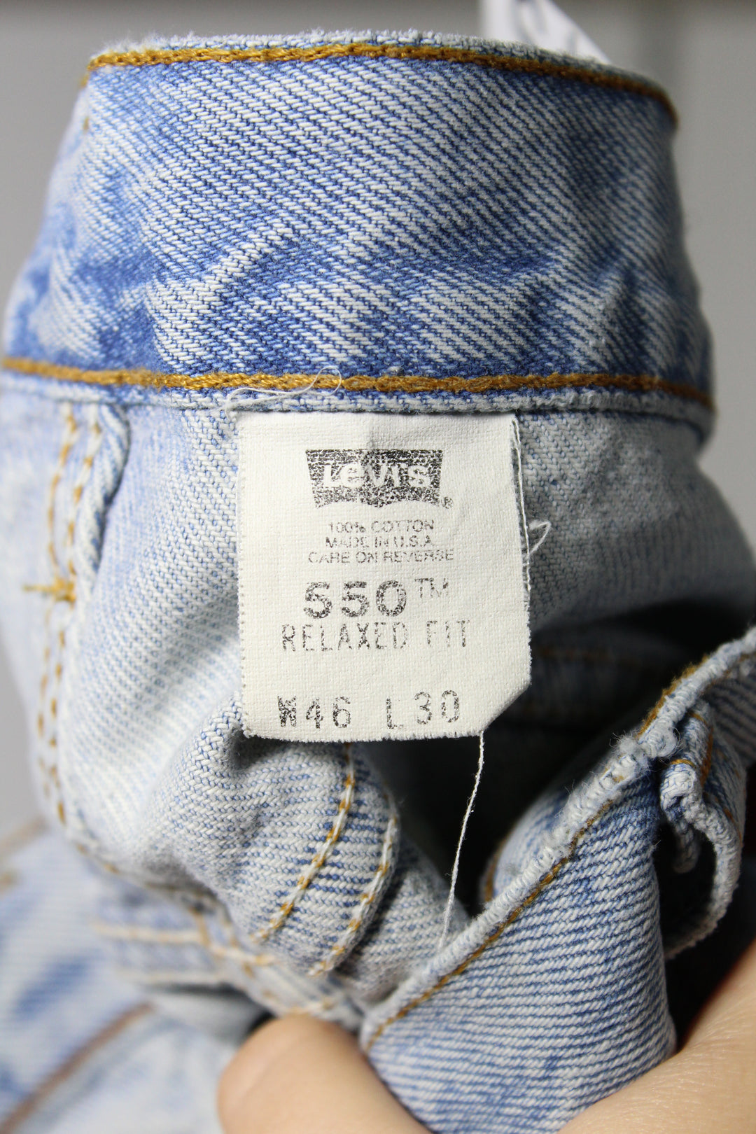 Levi's 550 Relaxed Fit Denim Made In USA W46 L30 Vintage