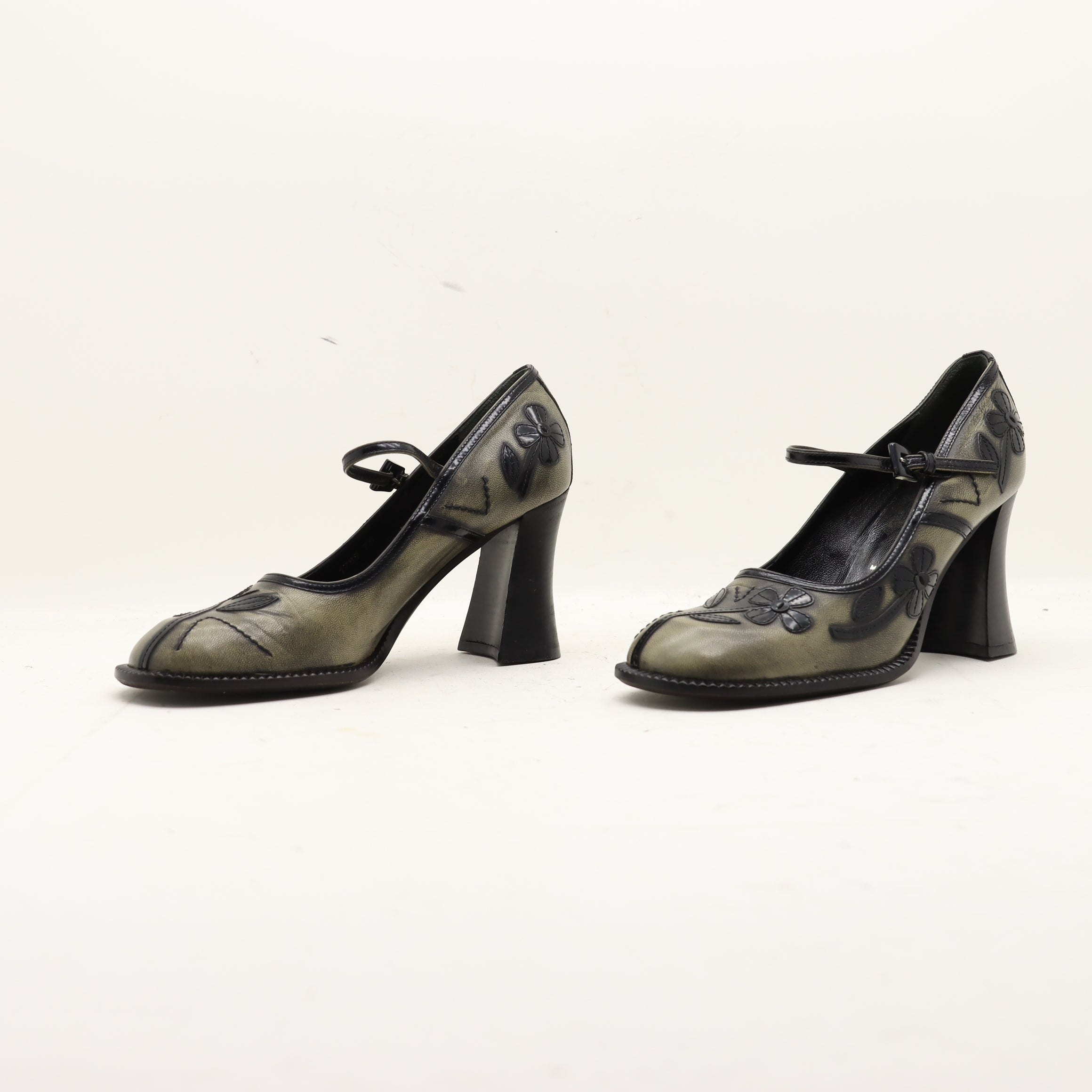 Prada Decollete Nere e Beige con Fiori Eur 38 Donna Vintage Clothing Shop