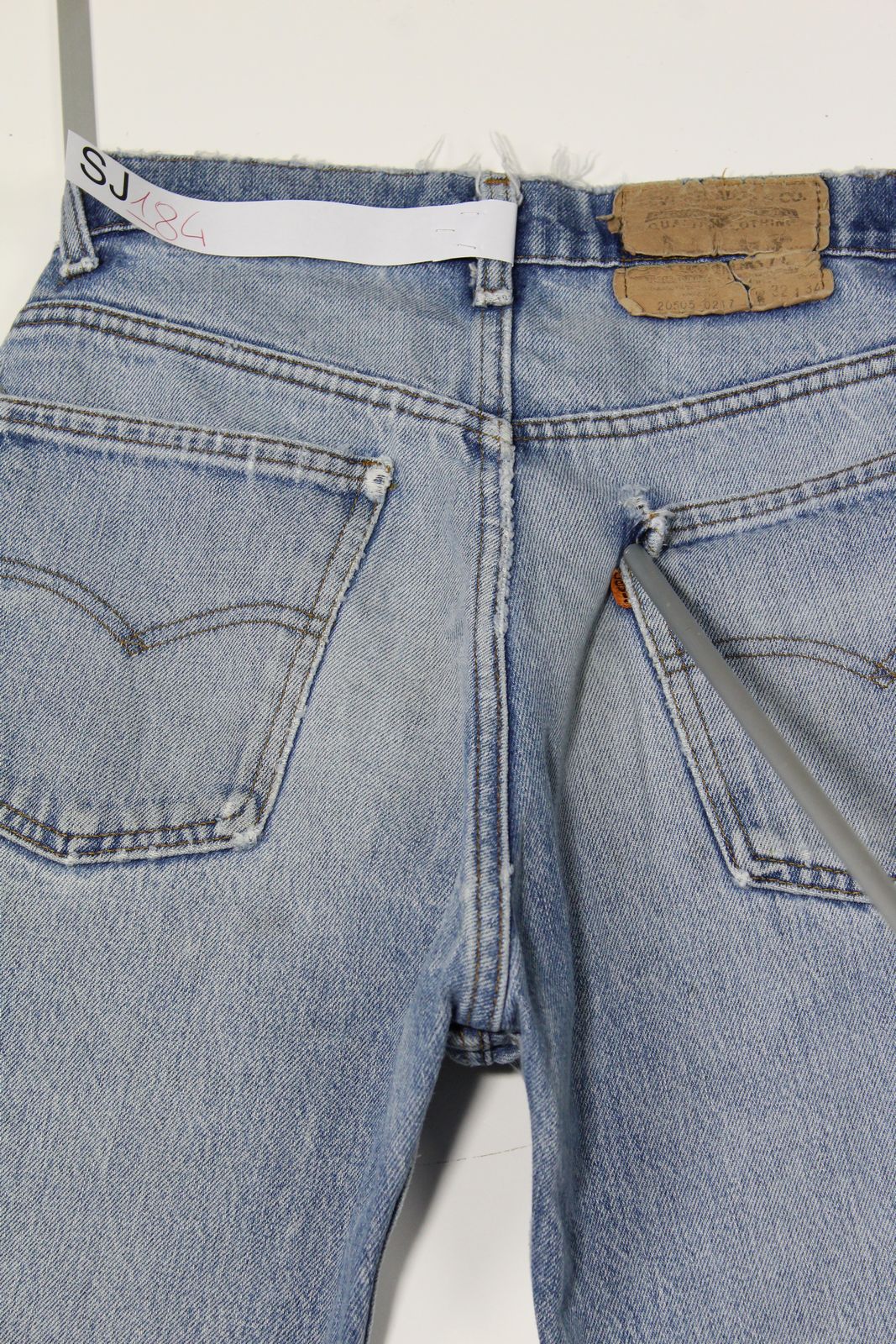 Levi's 505 Orange Tab Denim W32 L34 Made In USA Jeans Vintage